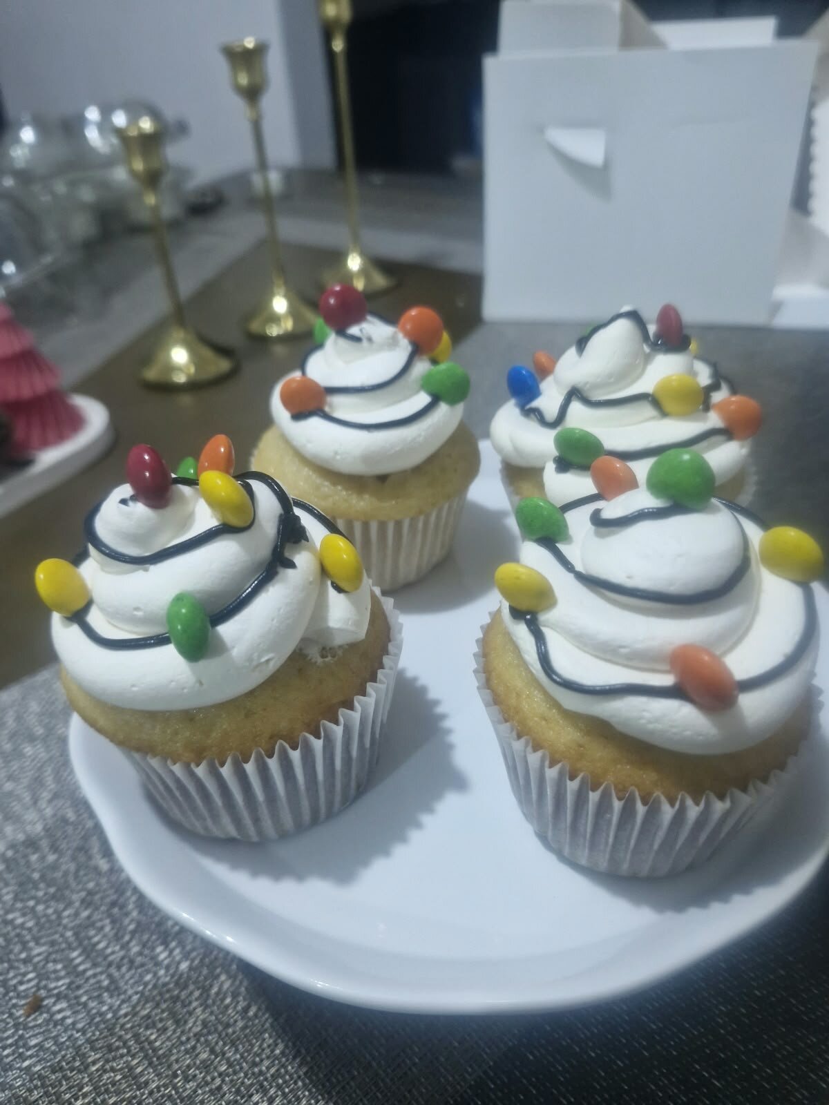 Cupcakes de luces navideñas